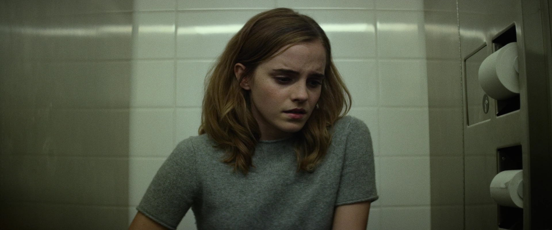 EmmaWatsonFan-dot-nl_TheCircle3803.jpg