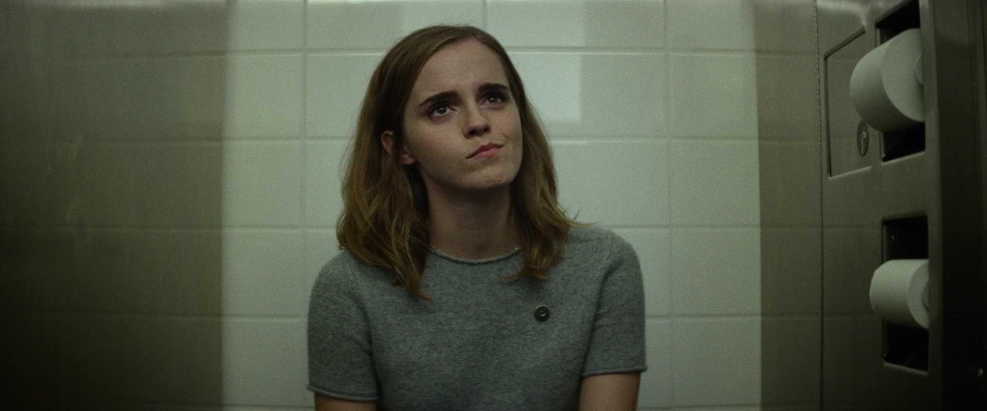 EmmaWatsonFan-dot-nl_TheCircle3821.jpg