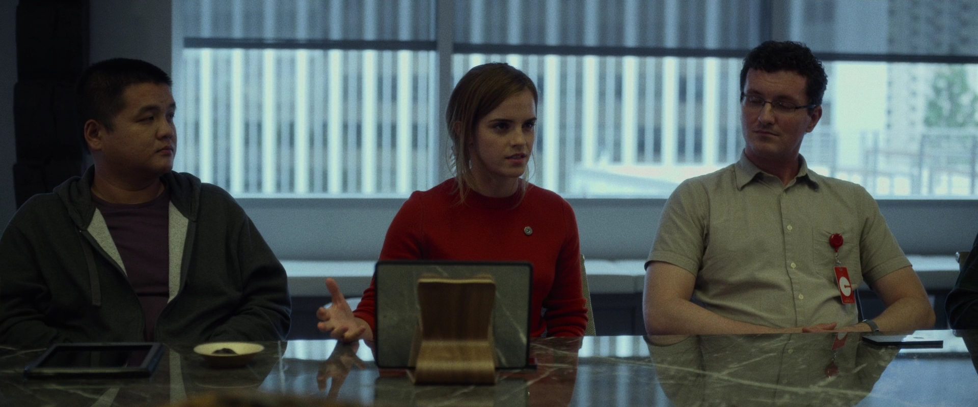 EmmaWatsonFan-dot-nl_TheCircle4159.jpg
