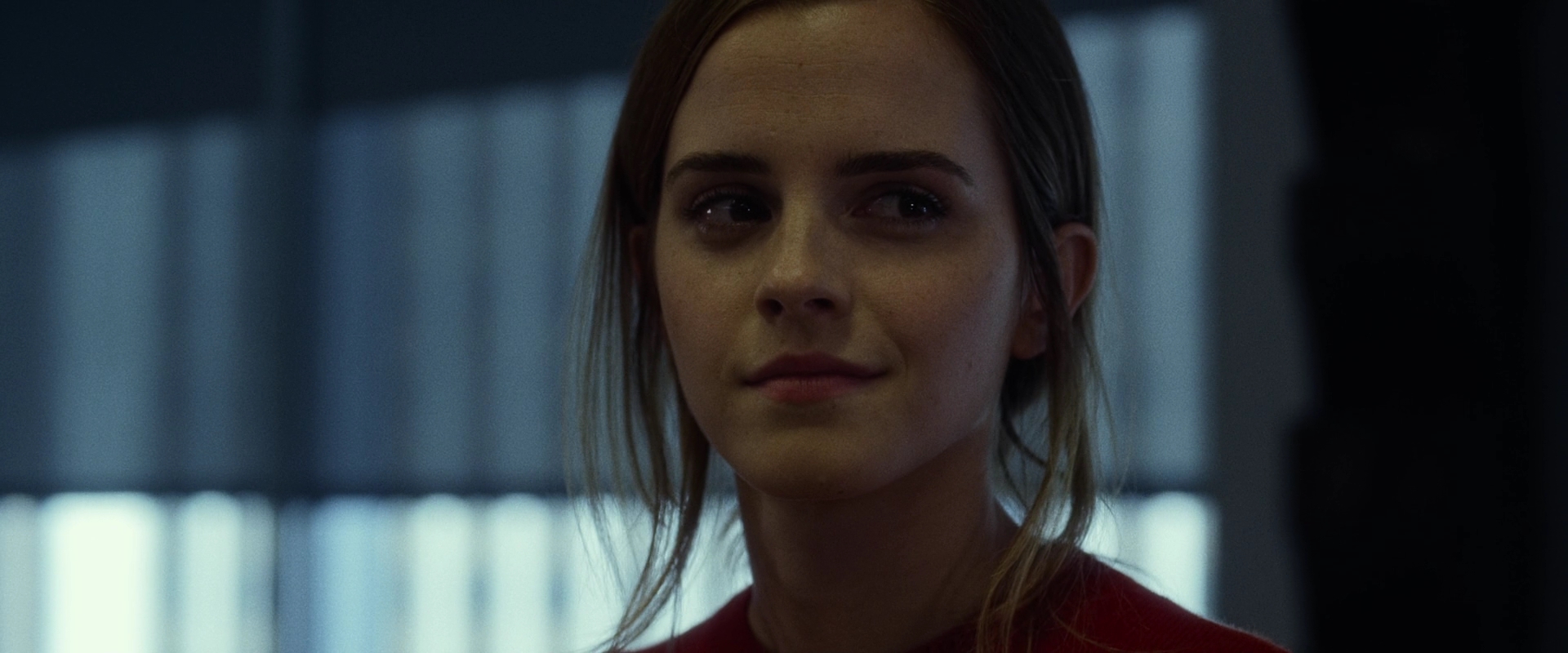 EmmaWatsonFan-dot-nl_TheCircle4218.jpg