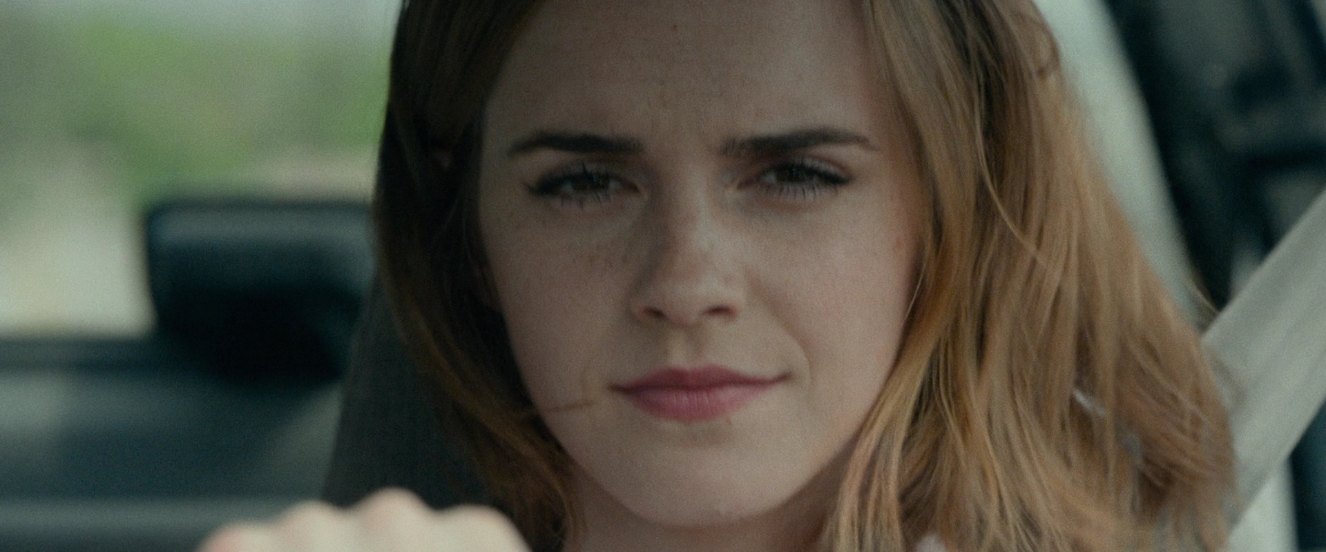 EmmaWatsonFan-dot-nl_TheCircle5326.jpg