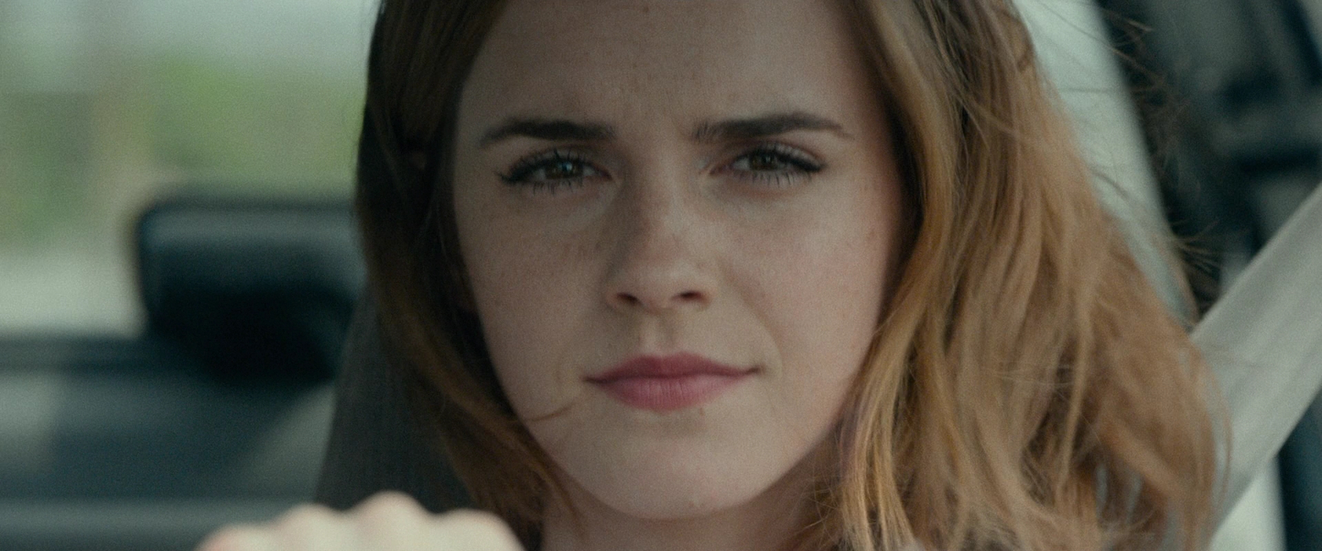 EmmaWatsonFan-dot-nl_TheCircle5327.jpg