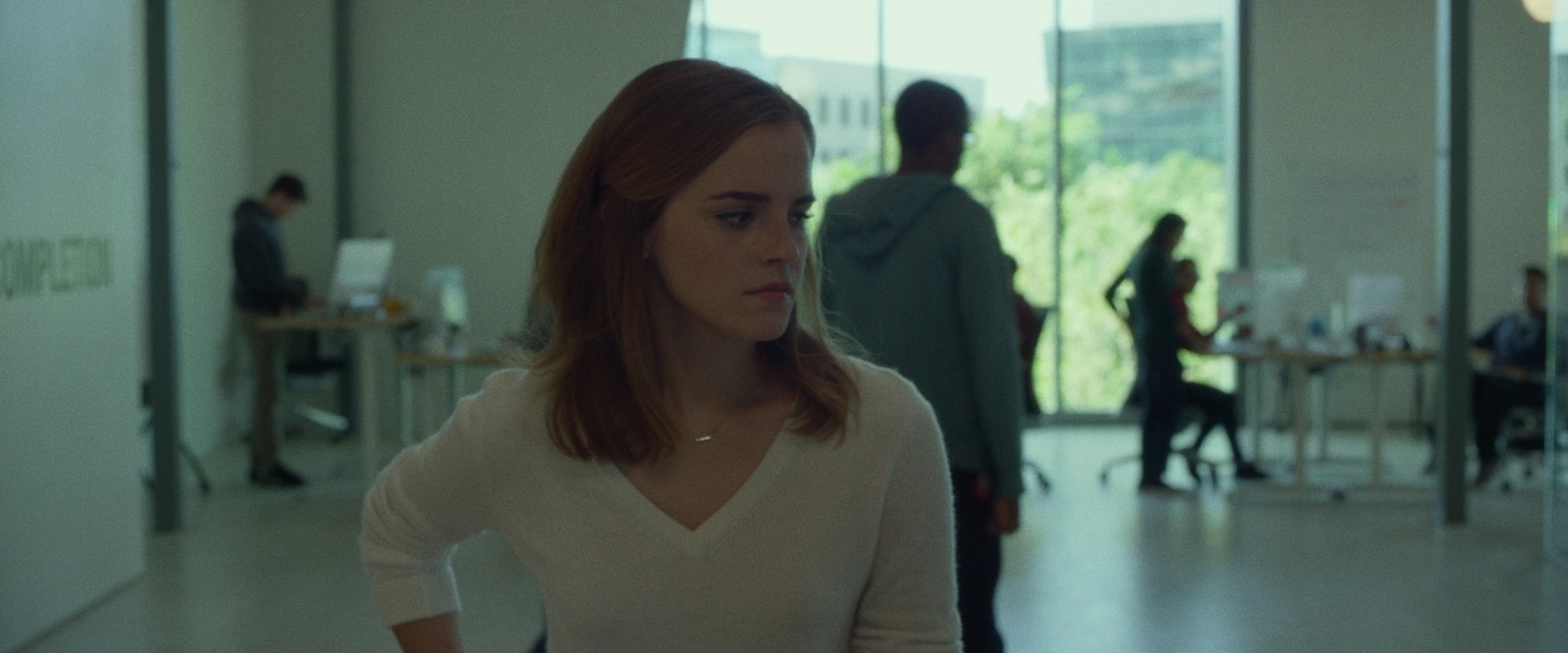 EmmaWatsonFan-dot-nl_TheCircle5448.jpg