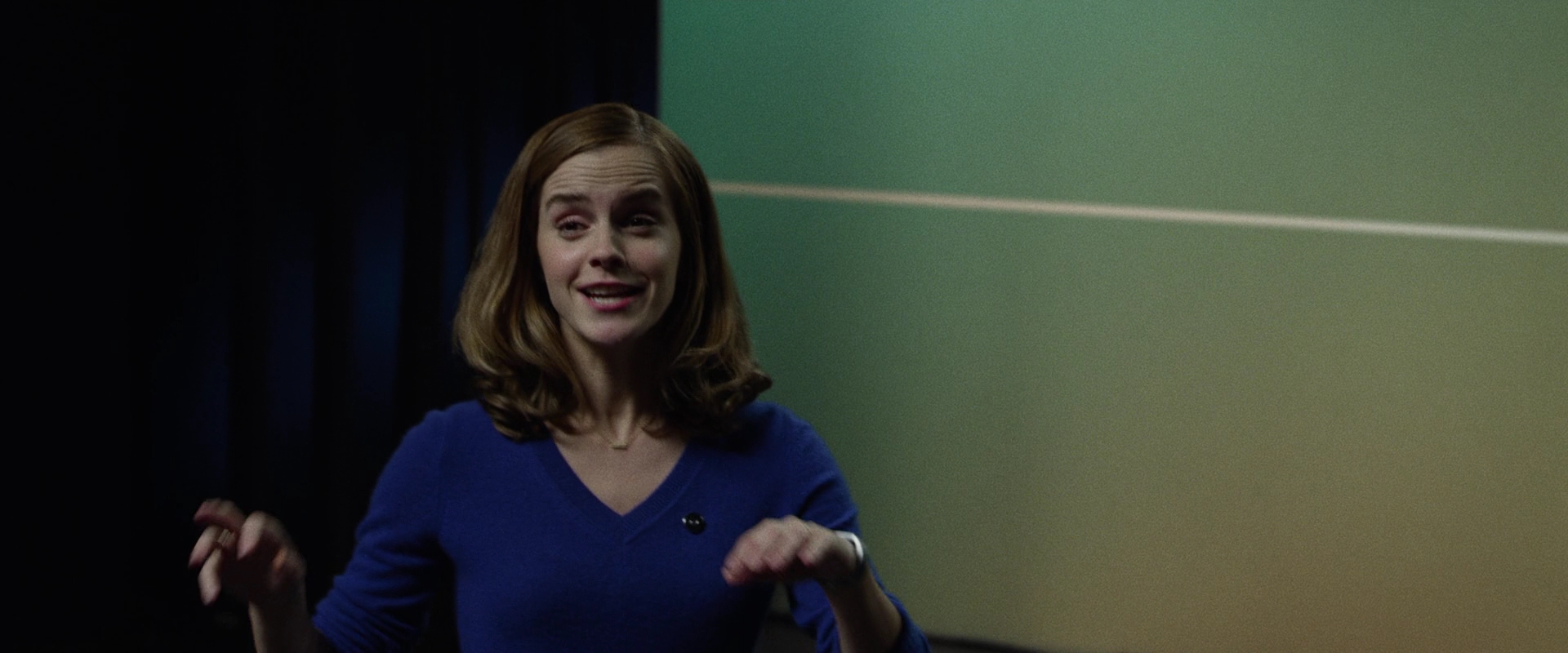 EmmaWatsonFan-dot-nl_TheCircle5725.jpg