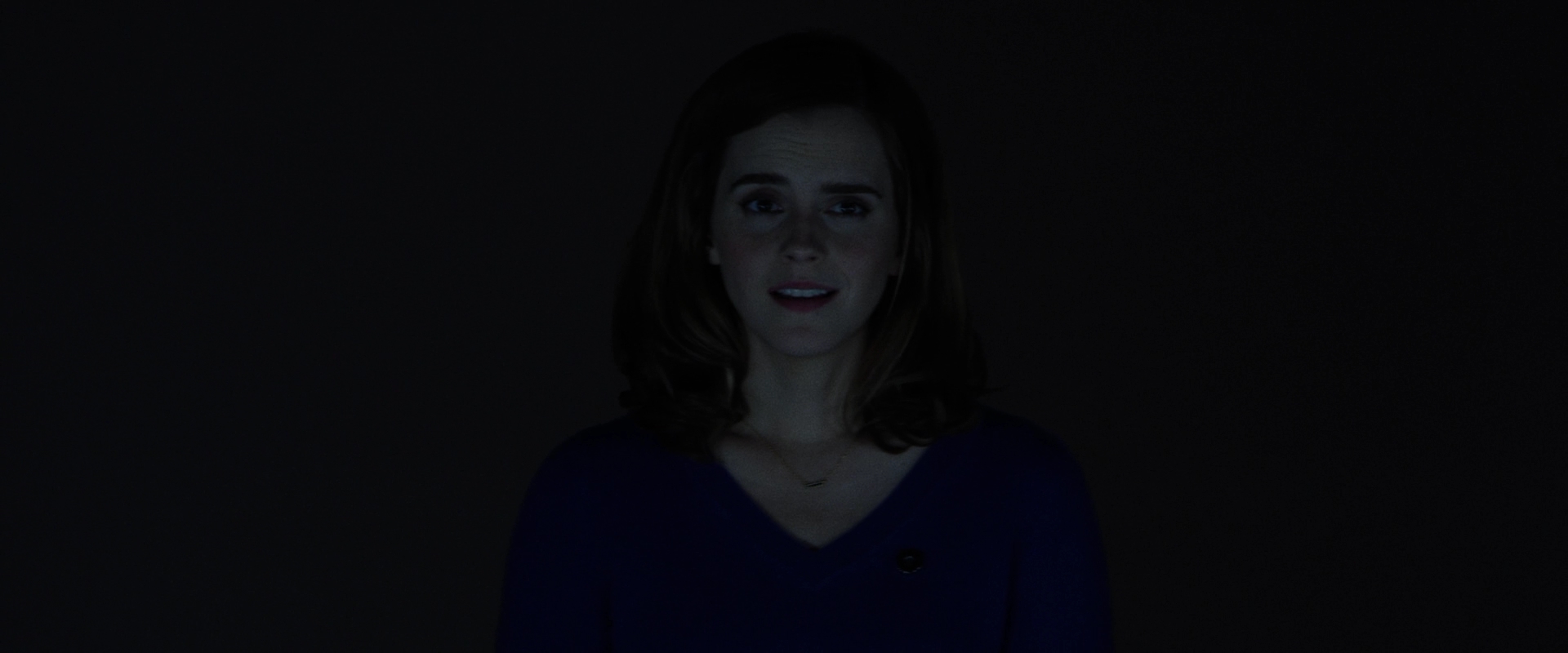 EmmaWatsonFan-dot-nl_TheCircle5800.jpg