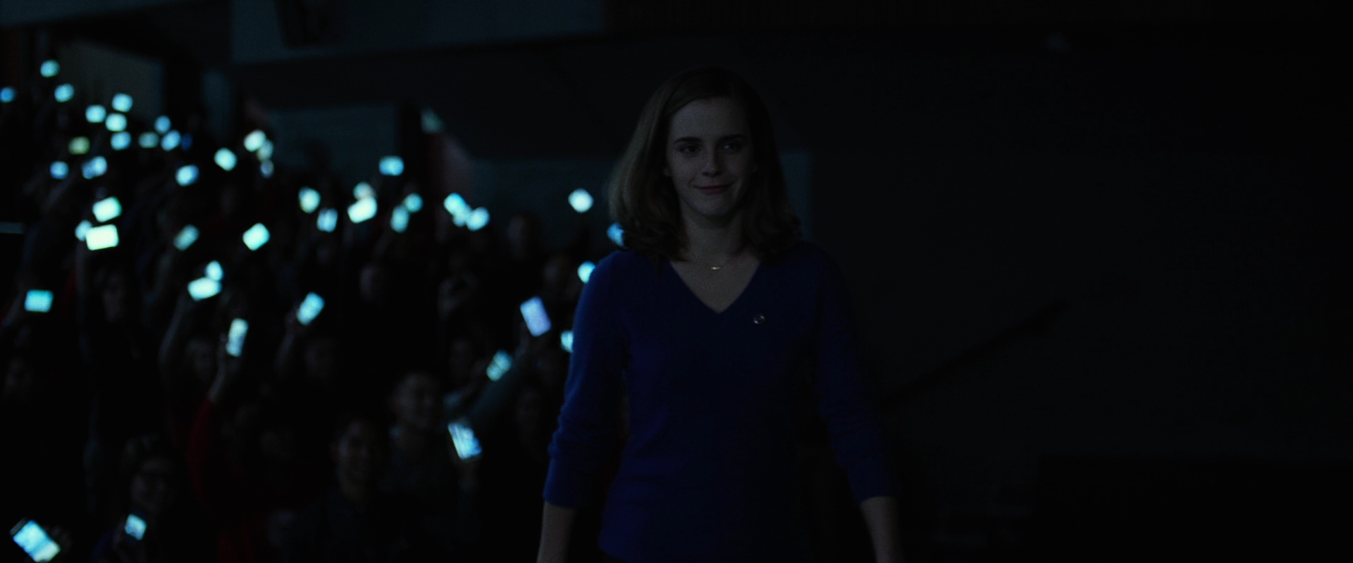 EmmaWatsonFan-dot-nl_TheCircle5818.jpg
