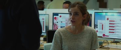 EmmaWatsonFan-dot-nl_TheCircle1667.jpg