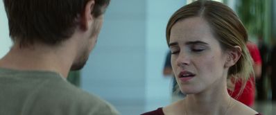 EmmaWatsonFan-dot-nl_TheCircle2728.jpg