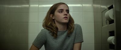 EmmaWatsonFan-dot-nl_TheCircle3800.jpg