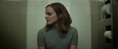 EmmaWatsonFan-dot-nl_TheCircle3833.jpg