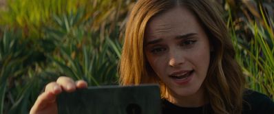 EmmaWatsonFan-dot-nl_TheCircle4268.jpg