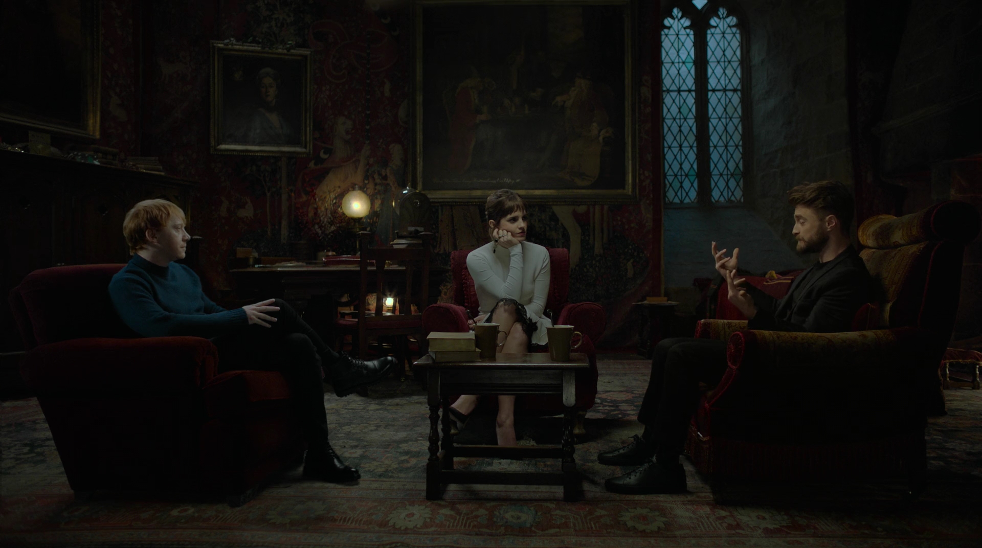 EmmaWatsonFan-dot-nl_HarryPotter-ReturnToHogwarts0657.jpg EmmaWatsonFan-dot-nl_HarryPotter-ReturnToHogwarts0657.jpg