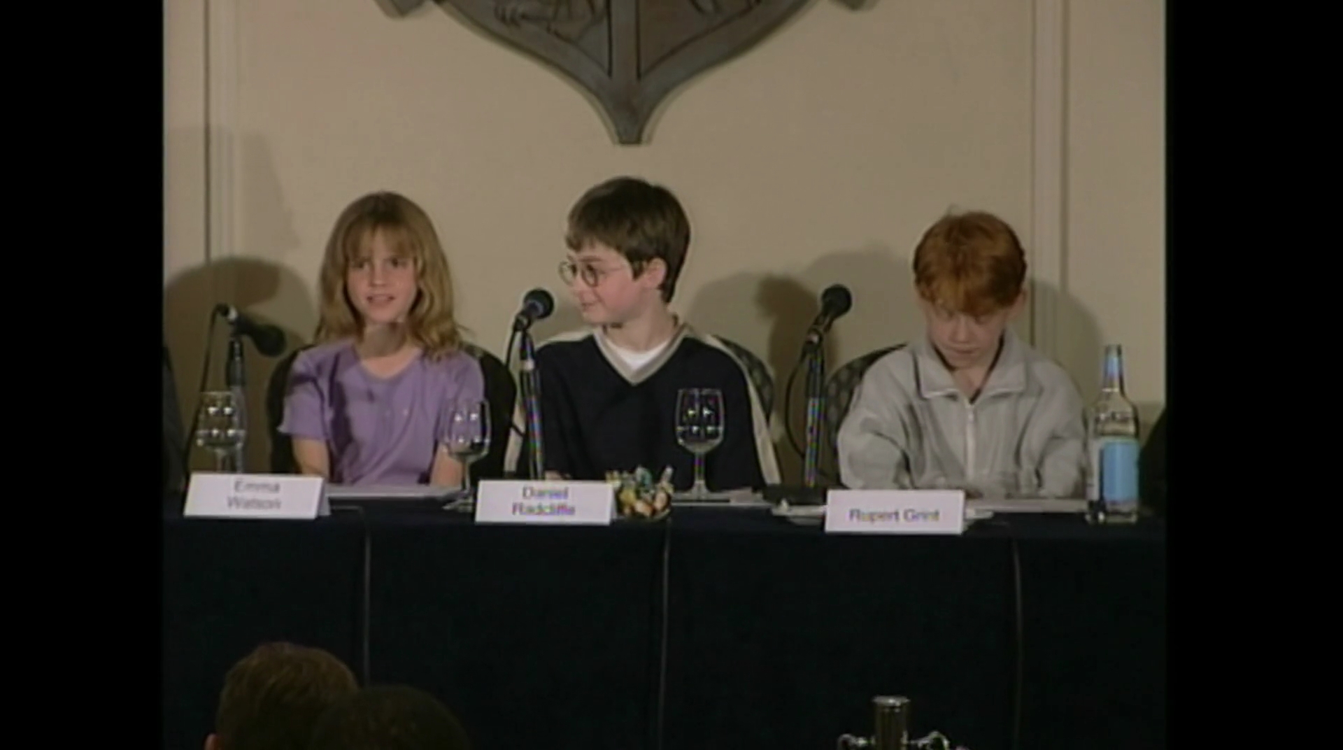 EmmaWatsonFan-dot-nl_HarryPotter-ReturnToHogwarts0701.jpg