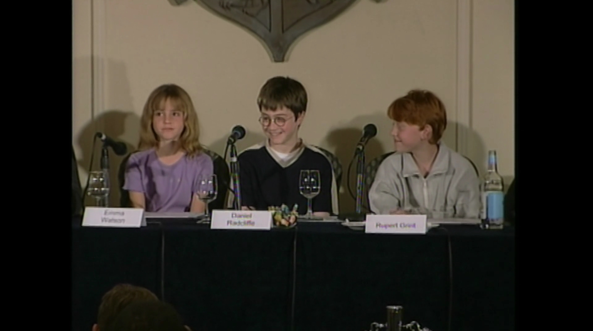 EmmaWatsonFan-dot-nl_HarryPotter-ReturnToHogwarts0706.jpg