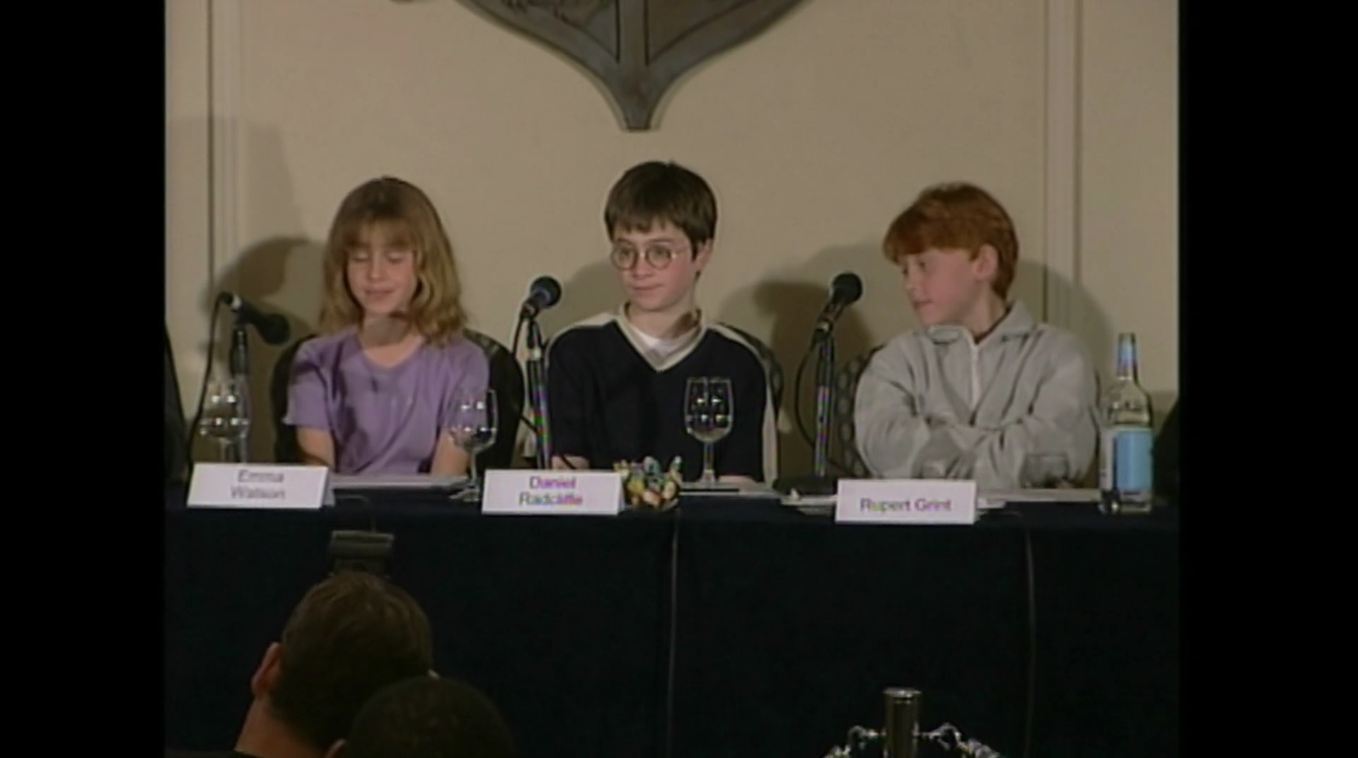 EmmaWatsonFan-dot-nl_HarryPotter-ReturnToHogwarts0709.jpg