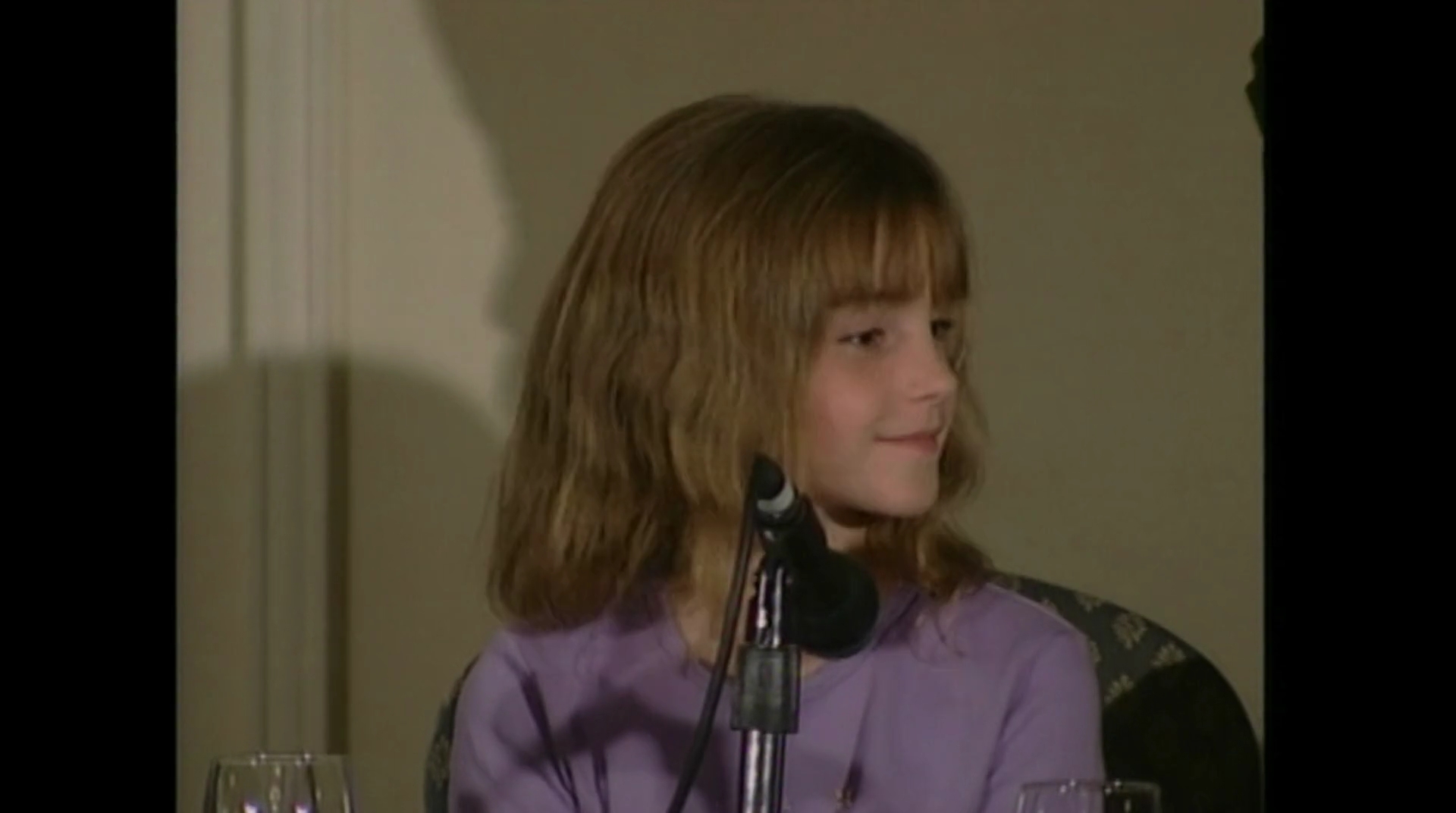 EmmaWatsonFan-dot-nl_HarryPotter-ReturnToHogwarts0723.jpg EmmaWatsonFan-dot-nl_HarryPotter-ReturnToHogwarts0723.jpg