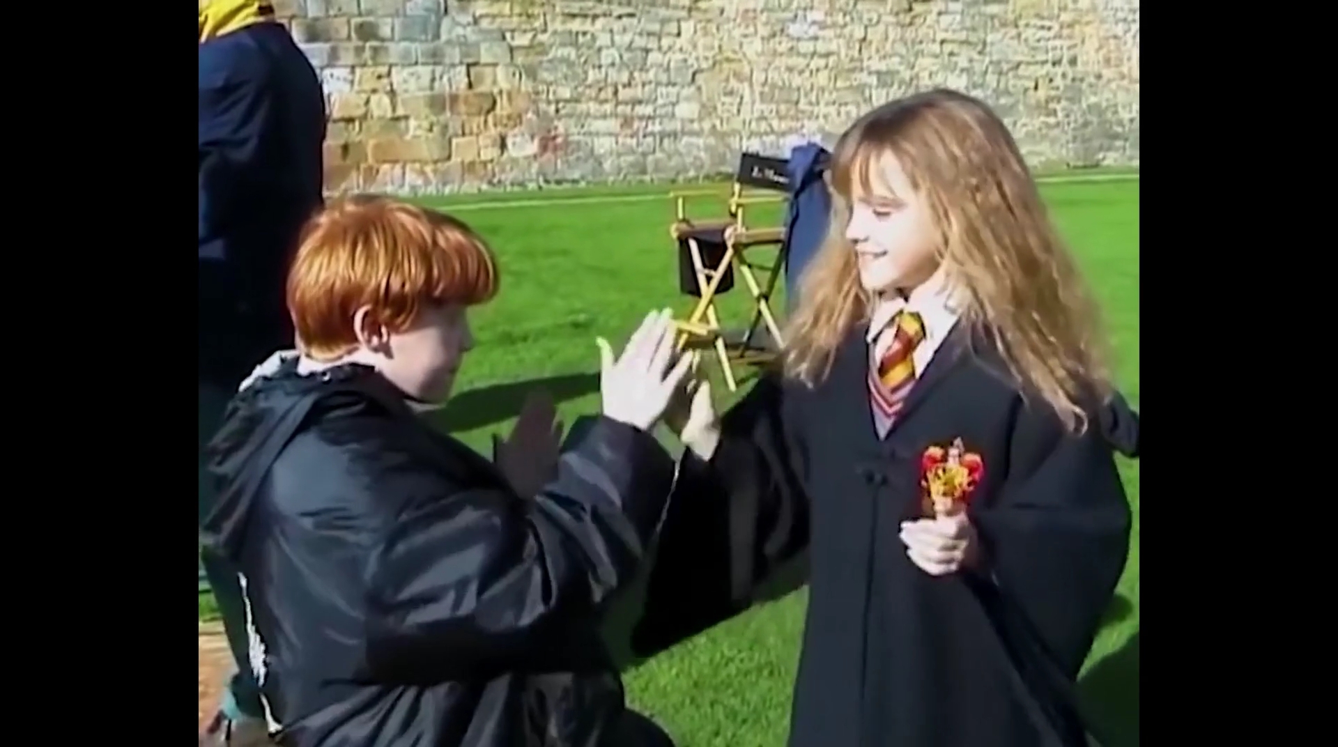 EmmaWatsonFan-dot-nl_HarryPotter-ReturnToHogwarts0836.jpg