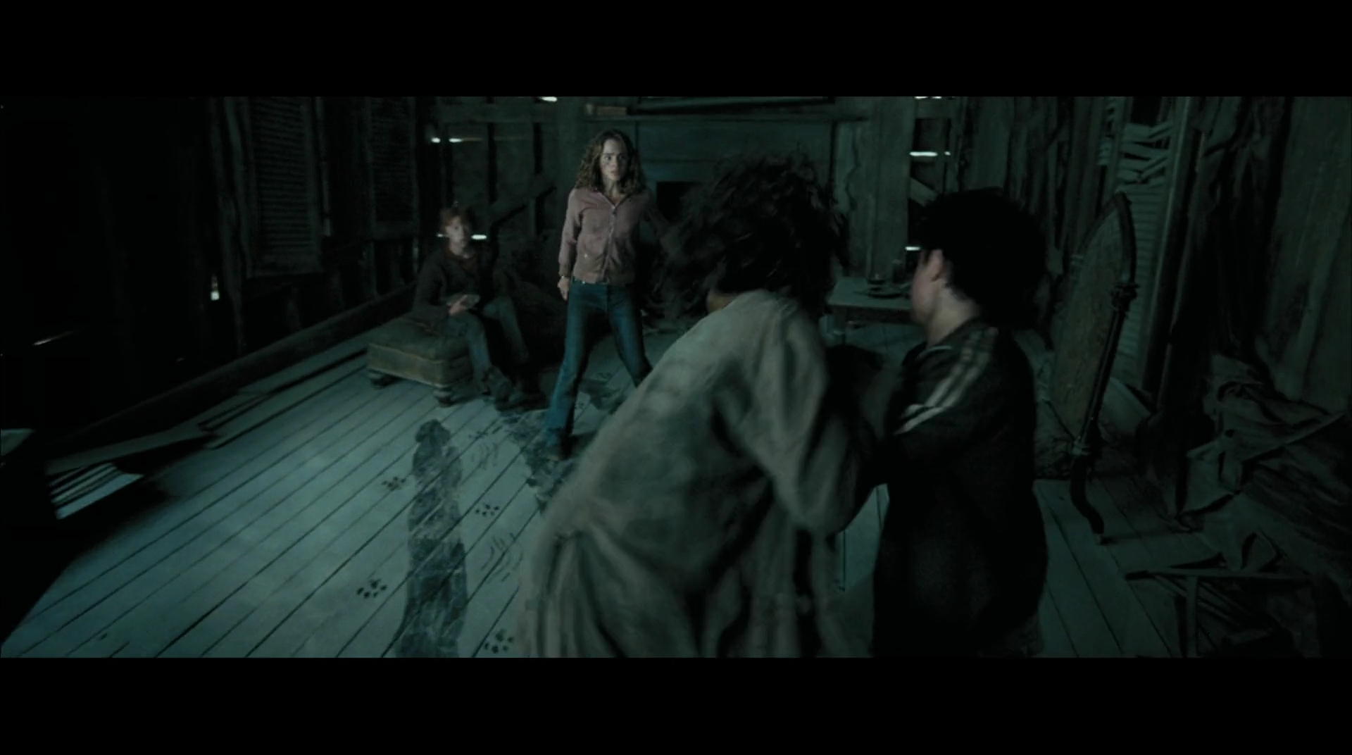 EmmaWatsonFan-dot-nl_HarryPotter-ReturnToHogwarts1991.jpg