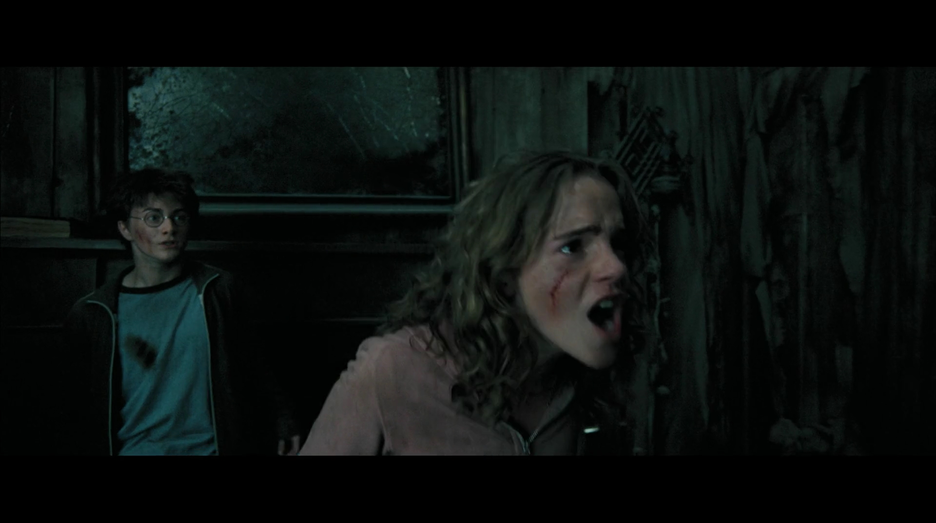 EmmaWatsonFan-dot-nl_HarryPotter-ReturnToHogwarts2128.jpg EmmaWatsonFan-dot-nl_HarryPotter-ReturnToHogwarts2128.jpg