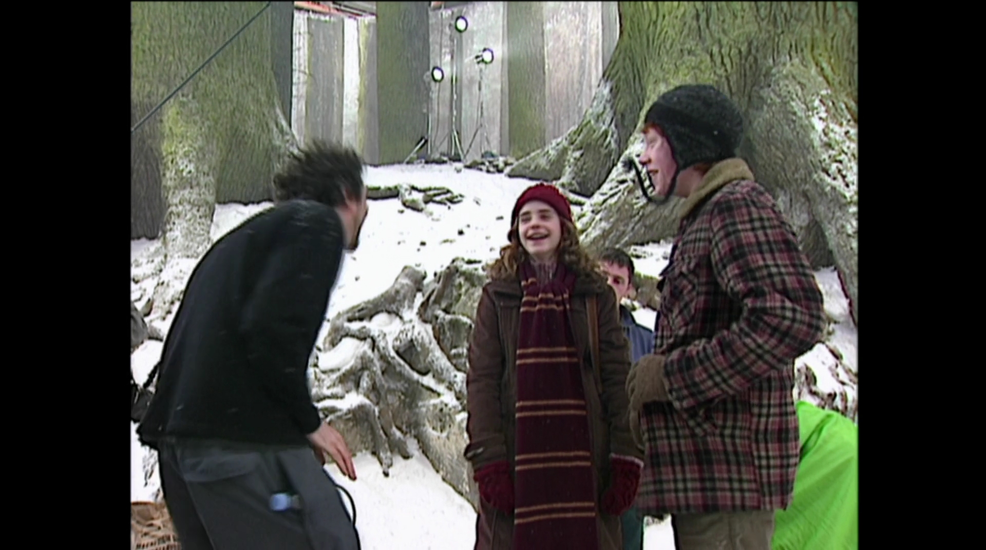 EmmaWatsonFan-dot-nl_HarryPotter-ReturnToHogwarts2237.jpg