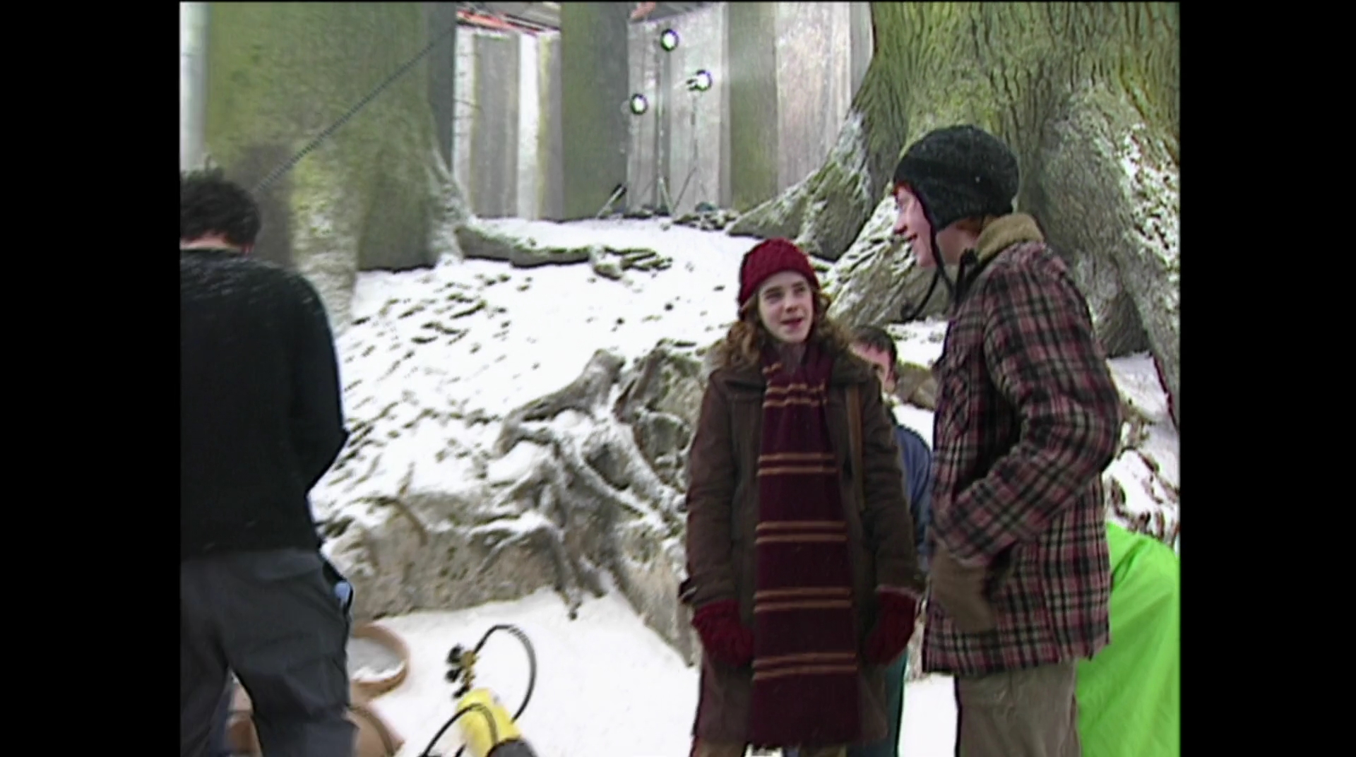 EmmaWatsonFan-dot-nl_HarryPotter-ReturnToHogwarts2239.jpg