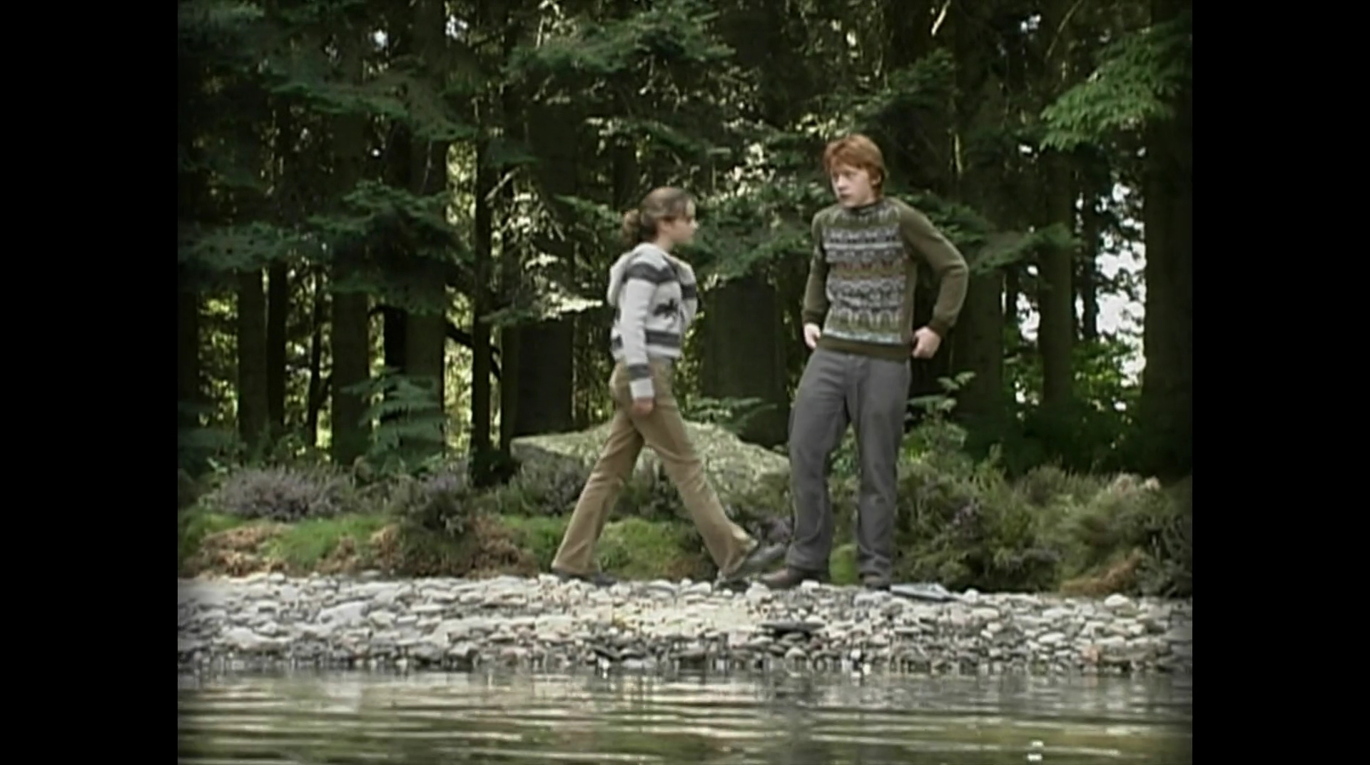 EmmaWatsonFan-dot-nl_HarryPotter-ReturnToHogwarts2290.jpg