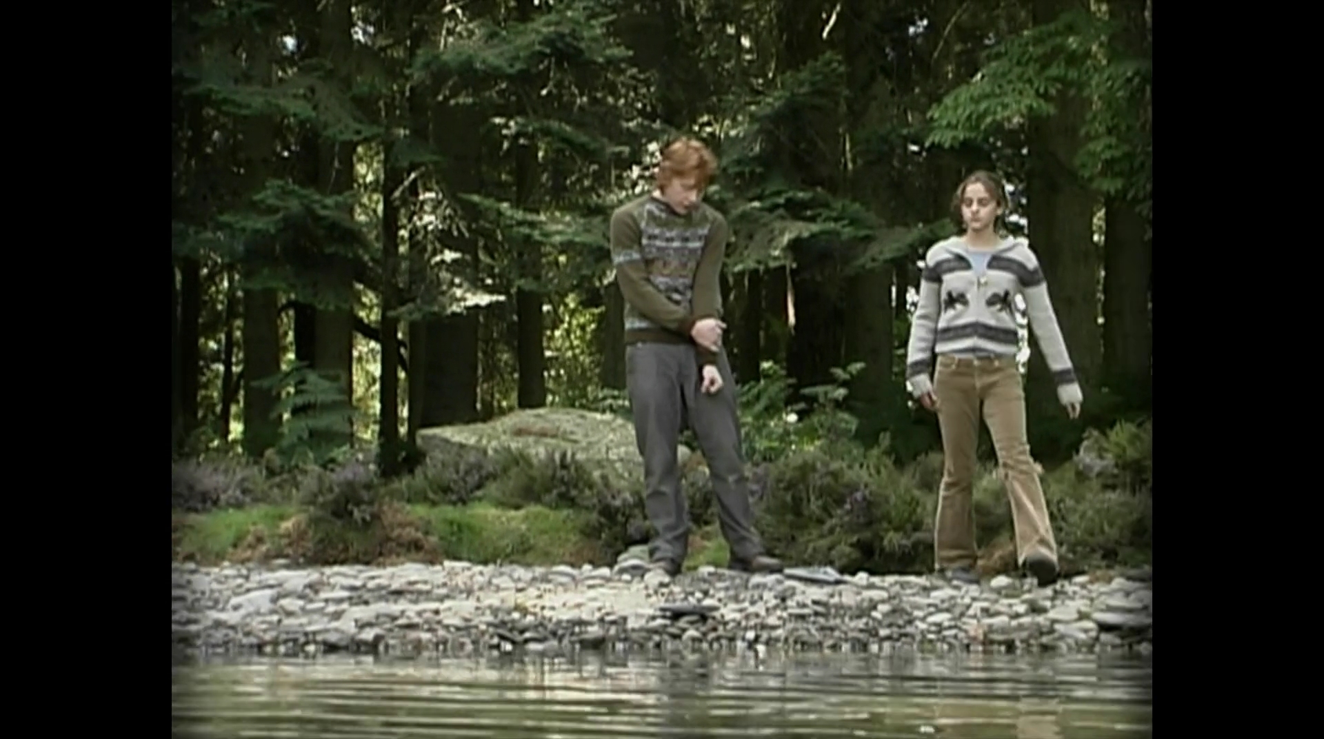 EmmaWatsonFan-dot-nl_HarryPotter-ReturnToHogwarts2292.jpg