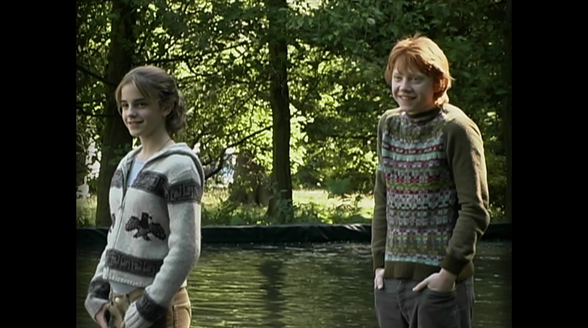 EmmaWatsonFan-dot-nl_HarryPotter-ReturnToHogwarts2294.jpg