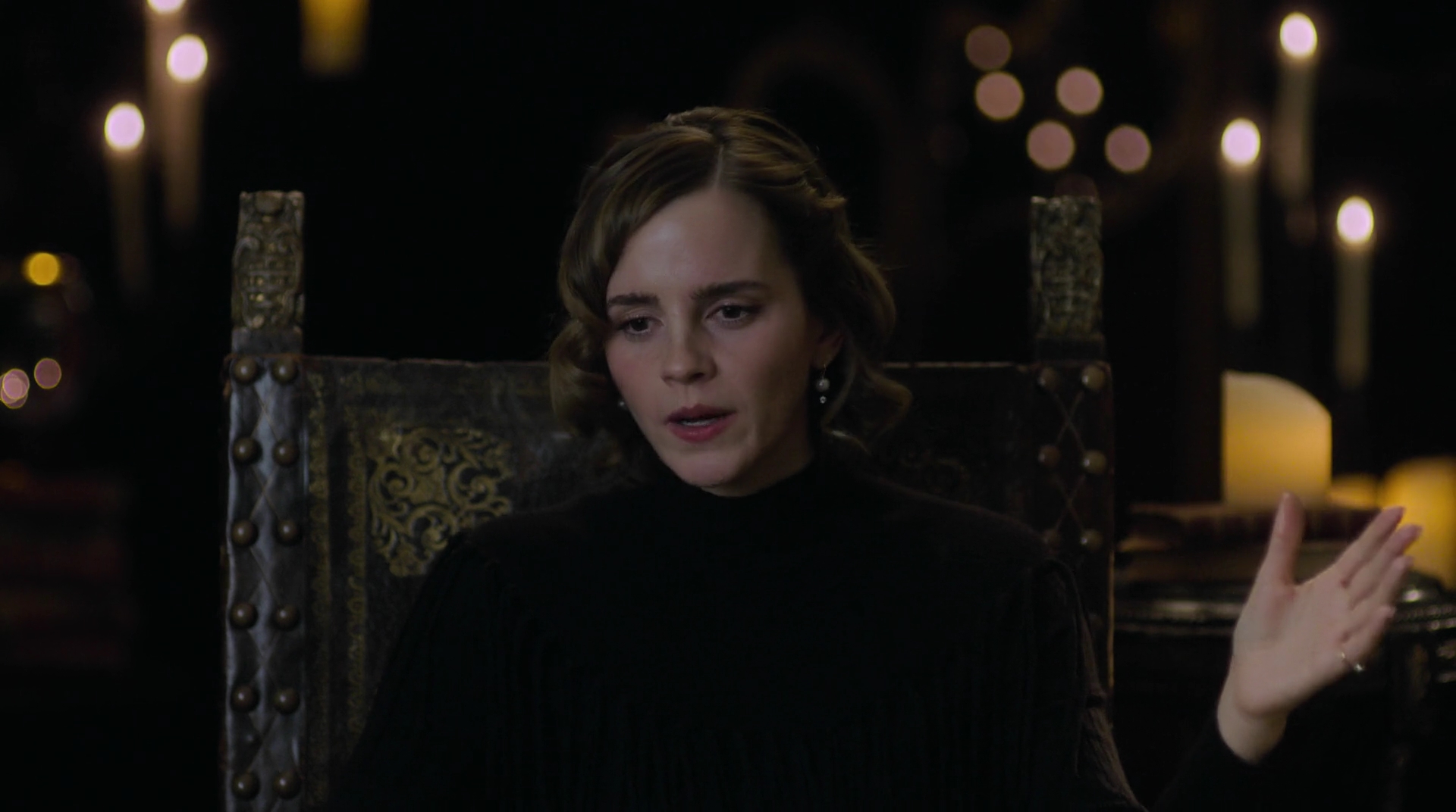 EmmaWatsonFan-dot-nl_HarryPotter-ReturnToHogwarts2907.jpg