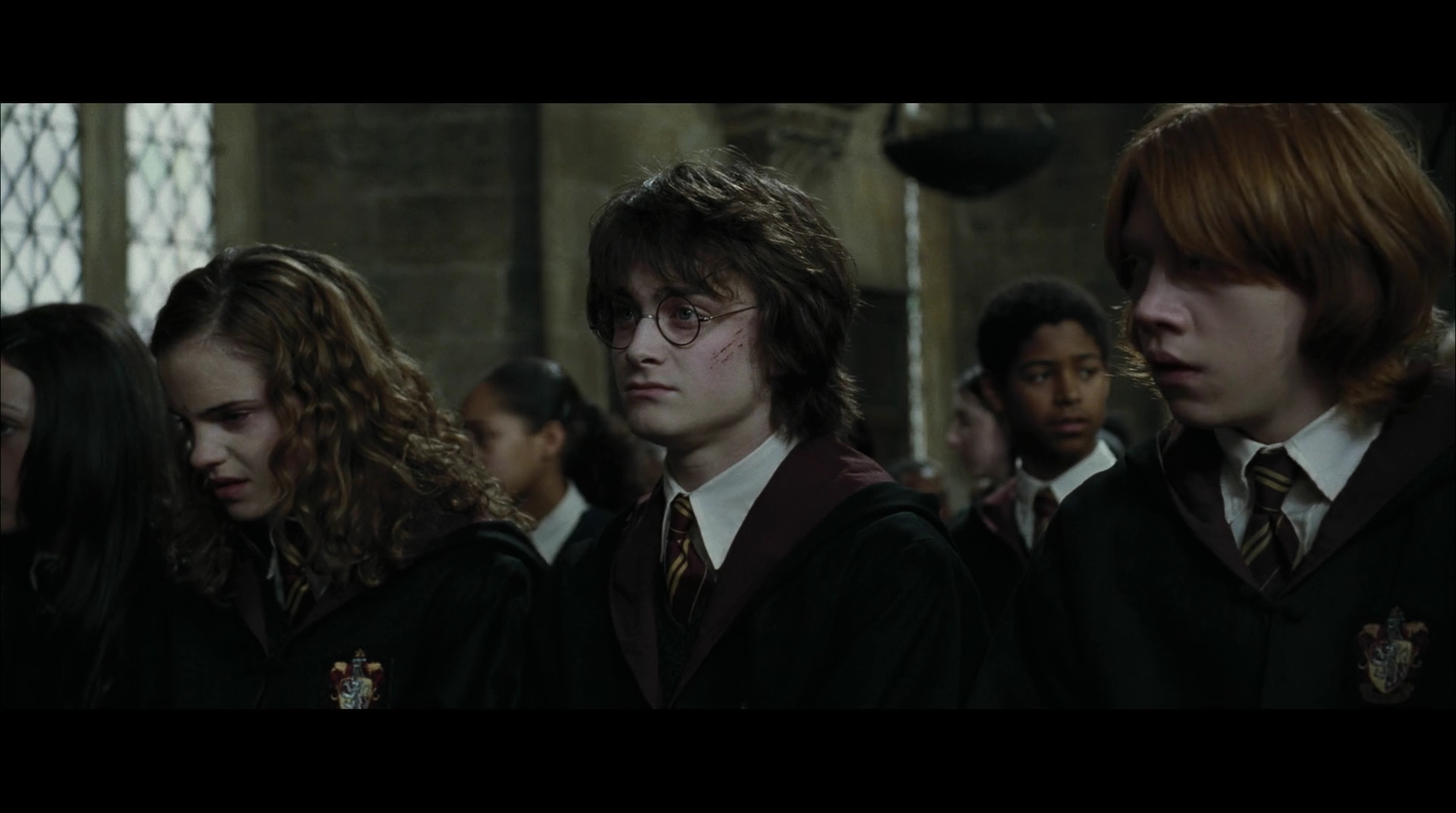 EmmaWatsonFan-dot-nl_HarryPotter-ReturnToHogwarts3247.jpg