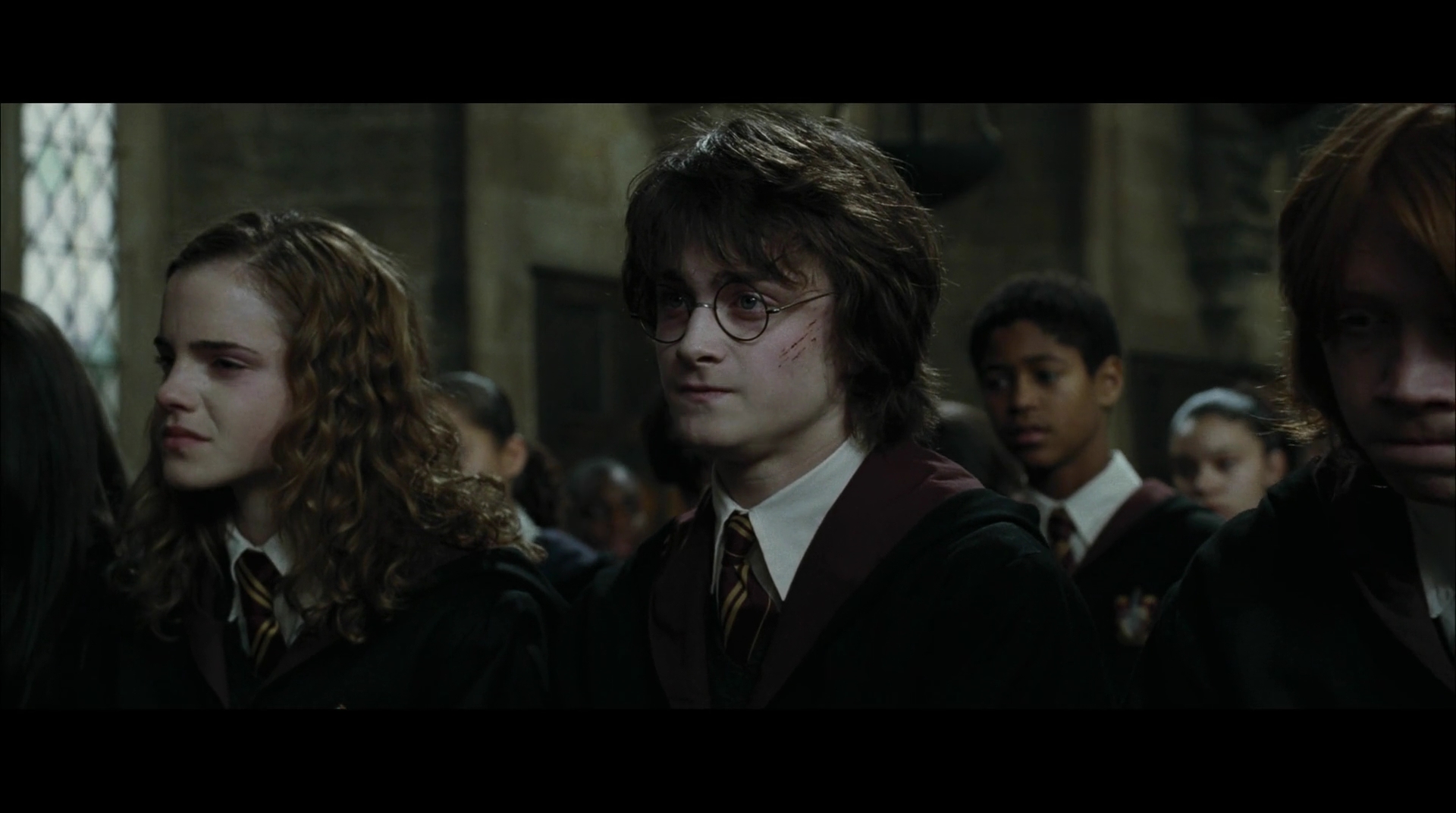 EmmaWatsonFan-dot-nl_HarryPotter-ReturnToHogwarts3252.jpg