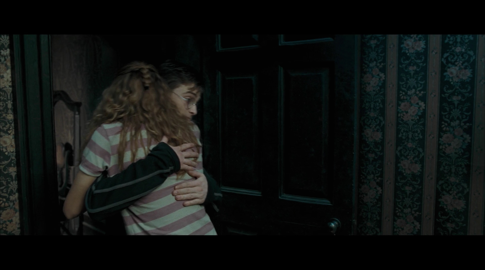EmmaWatsonFan-dot-nl_HarryPotter-ReturnToHogwarts3703.jpg