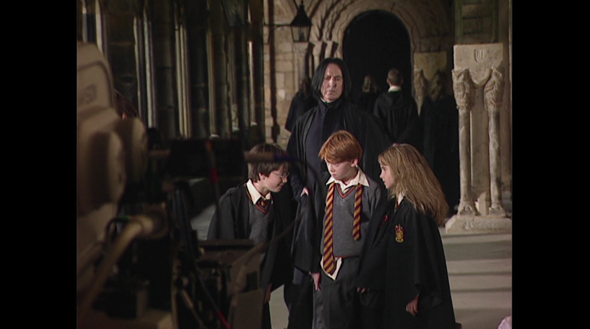 EmmaWatsonFan-dot-nl_HarryPotter-ReturnToHogwarts4474.jpg
