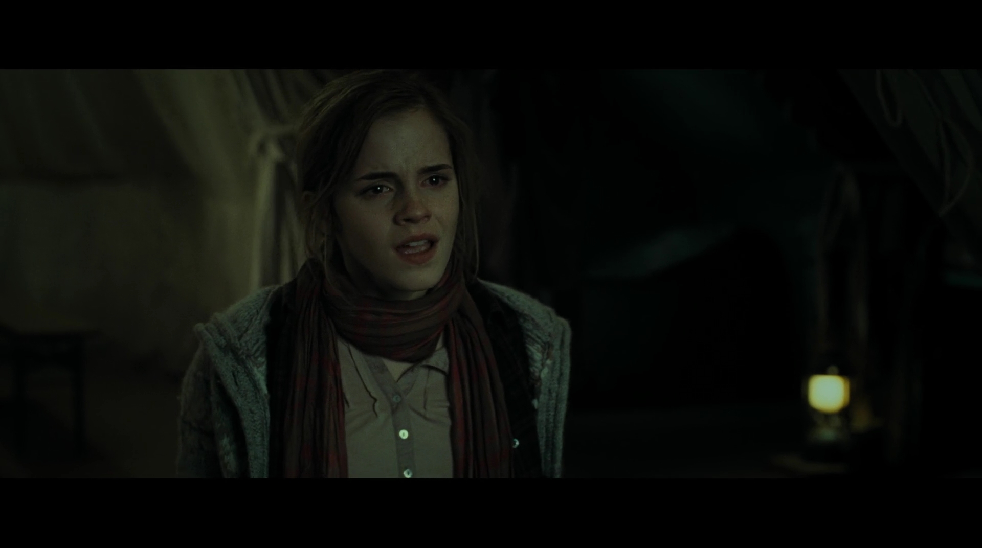 EmmaWatsonFan-dot-nl_HarryPotter-ReturnToHogwarts4939.jpg EmmaWatsonFan-dot-nl_HarryPotter-ReturnToHogwarts4939.jpg