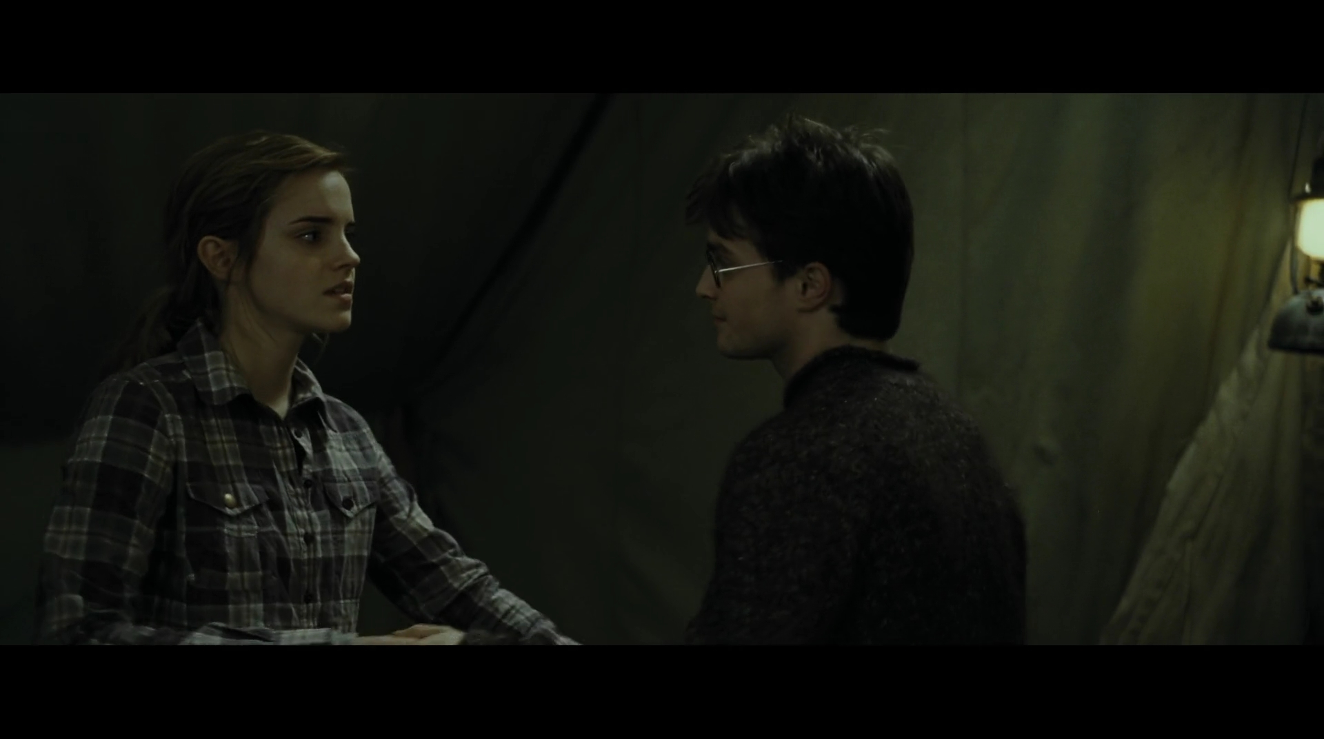 EmmaWatsonFan-dot-nl_HarryPotter-ReturnToHogwarts4979.jpg EmmaWatsonFan-dot-nl_HarryPotter-ReturnToHogwarts4979.jpg
