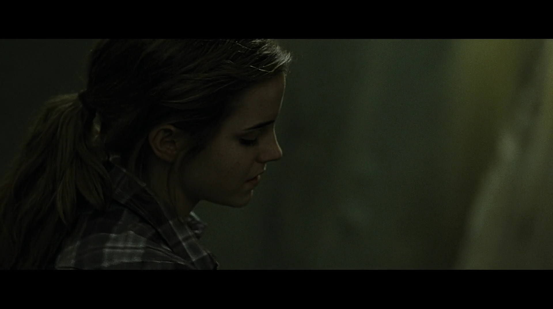 EmmaWatsonFan-dot-nl_HarryPotter-ReturnToHogwarts4986.jpg EmmaWatsonFan-dot-nl_HarryPotter-ReturnToHogwarts4986.jpg