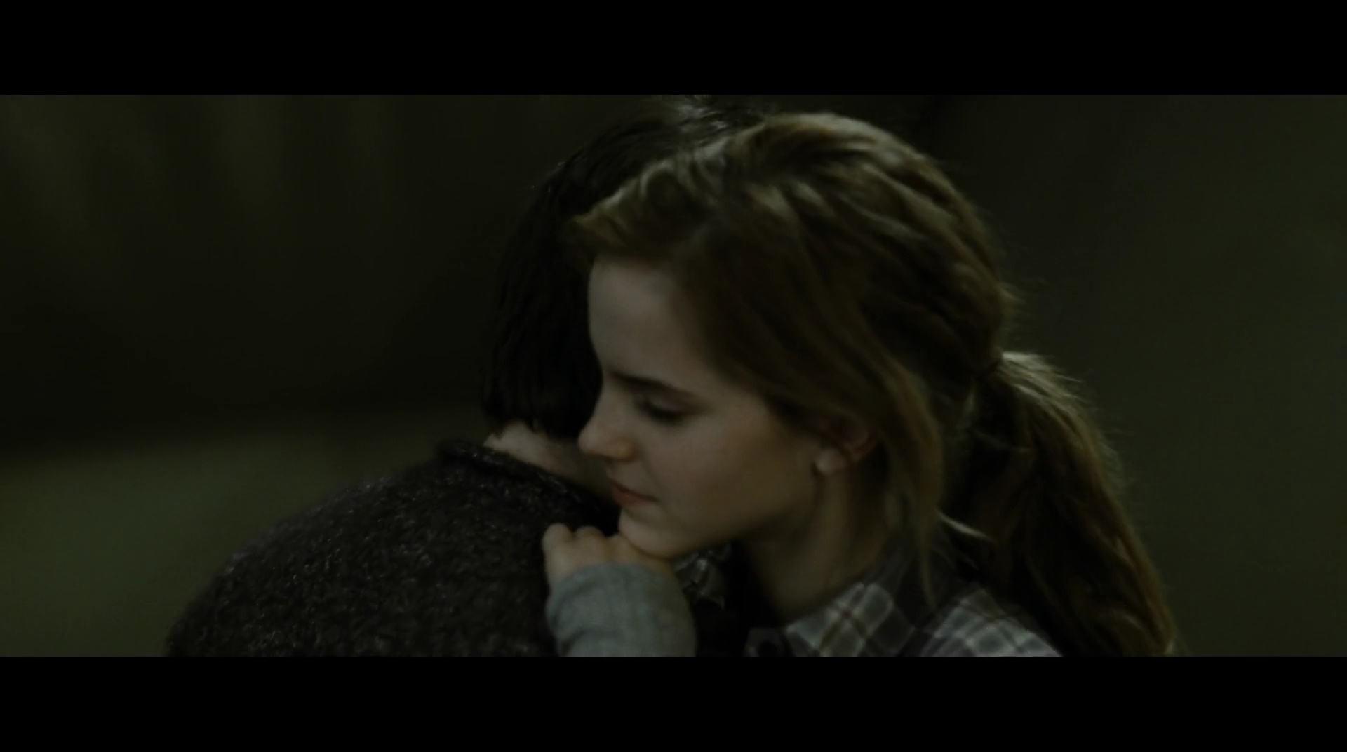 EmmaWatsonFan-dot-nl_HarryPotter-ReturnToHogwarts5003.jpg EmmaWatsonFan-dot-nl_HarryPotter-ReturnToHogwarts5003.jpg
