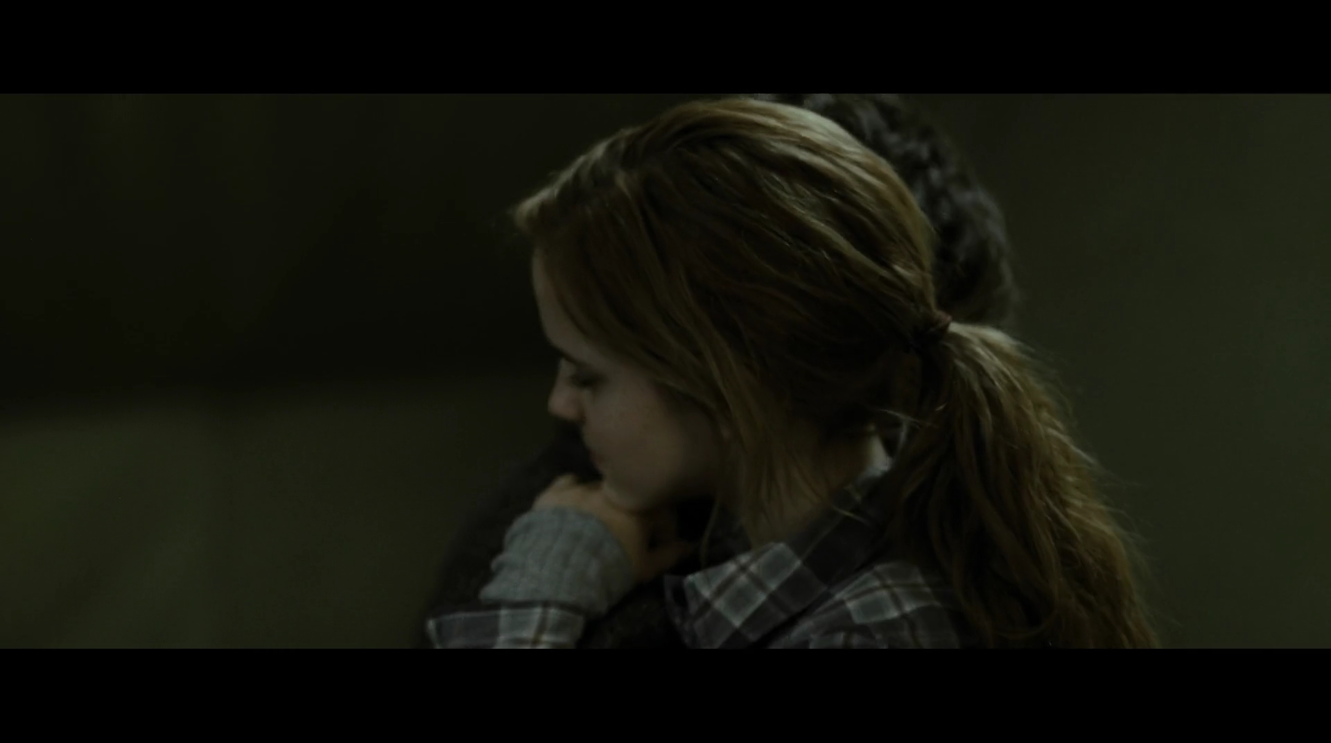 EmmaWatsonFan-dot-nl_HarryPotter-ReturnToHogwarts5004.jpg EmmaWatsonFan-dot-nl_HarryPotter-ReturnToHogwarts5004.jpg