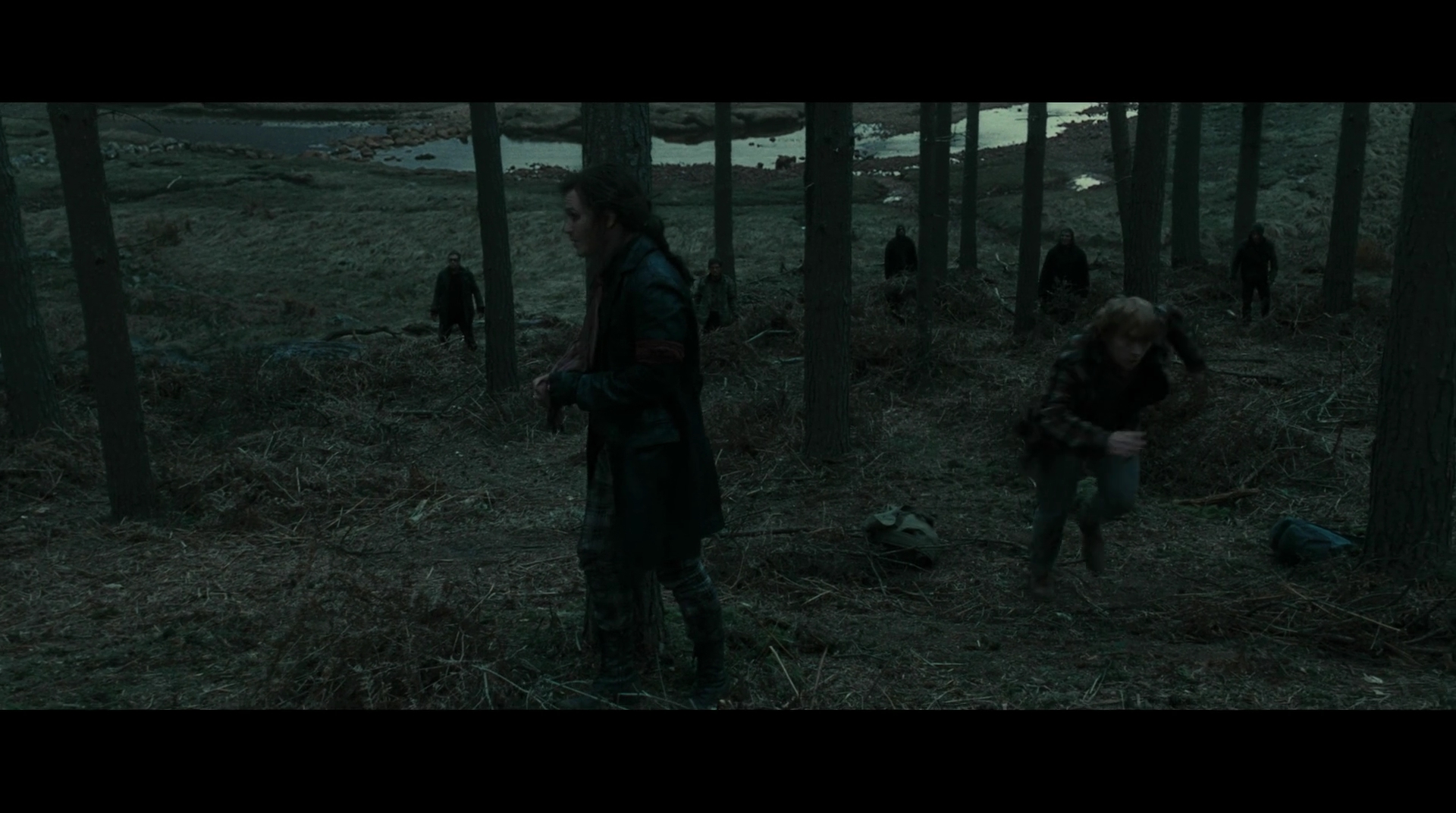 EmmaWatsonFan-dot-nl_HarryPotter-ReturnToHogwarts5025.jpg