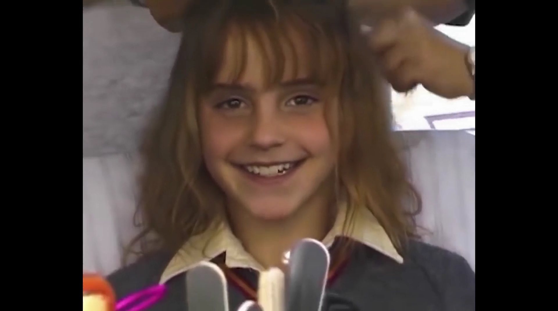 EmmaWatsonFan-dot-nl_HarryPotter-ReturnToHogwarts5561.jpg