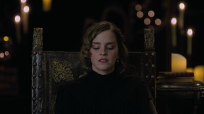 EmmaWatsonFan-dot-nl_HarryPotter-ReturnToHogwarts2969.jpg