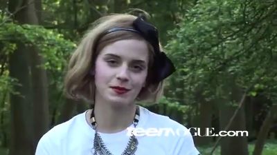 EmmaWatsonFan-nl_2009TeenVouge0006.jpg