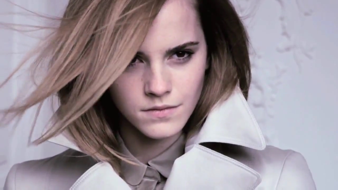 EmmaWatsonFan-nl_2010BurberrySprinSummerCampaign0006.jpg