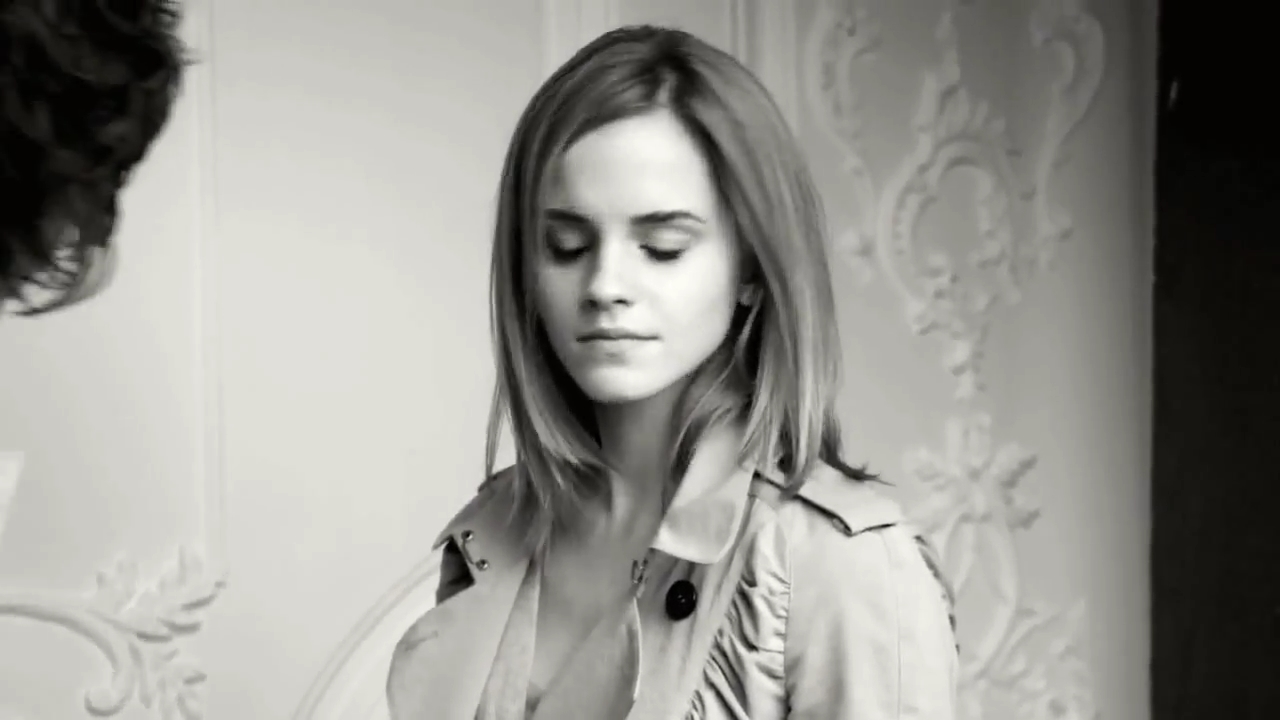 EmmaWatsonFan-nl_2010BurberrySprinSummerCampaign0137.jpg