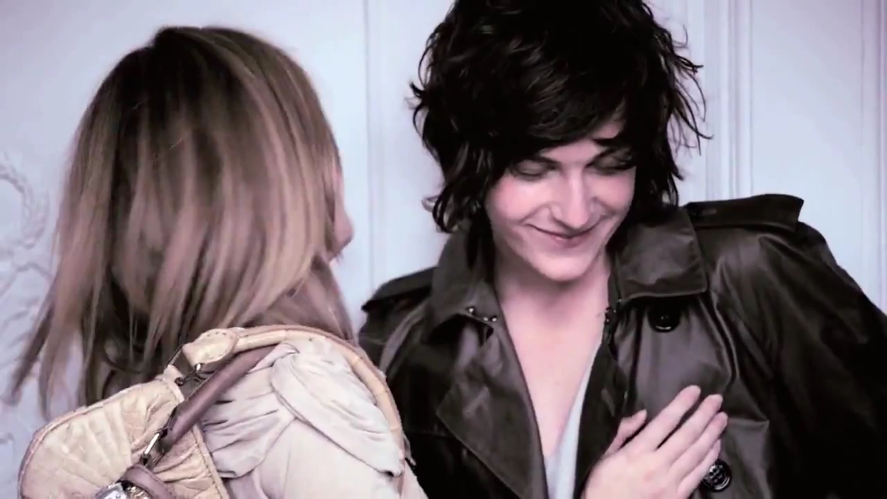 EmmaWatsonFan-nl_2010BurberrySprinSummerCampaign0142.jpg