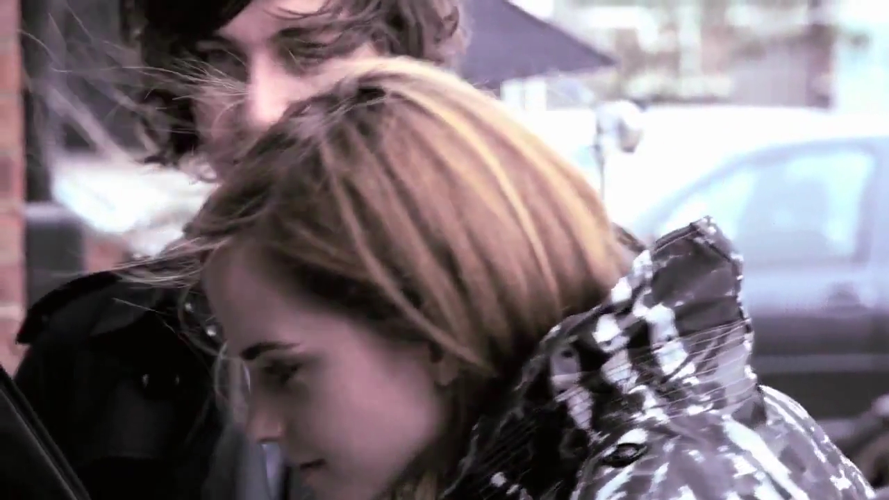 EmmaWatsonFan-nl_2010BurberrySprinSummerCampaign0147.jpg