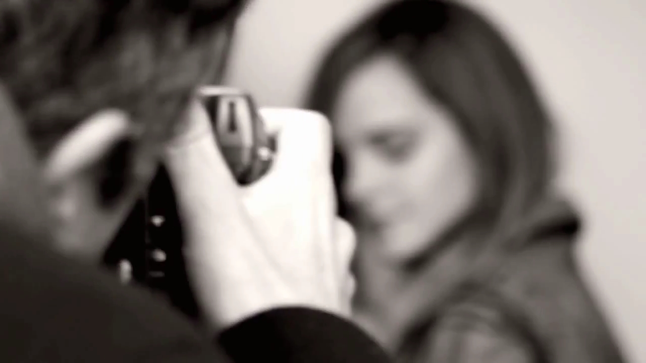 EmmaWatsonFan-nl_2010BurberrySprinSummerCampaign0163.jpg