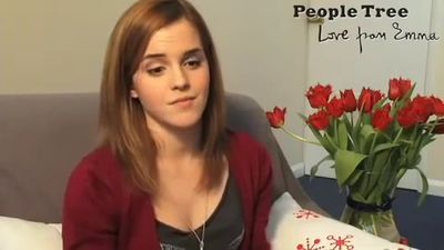 EmmaWatsonFan-nl_2010PeopleTree-AskEmma0394.jpg