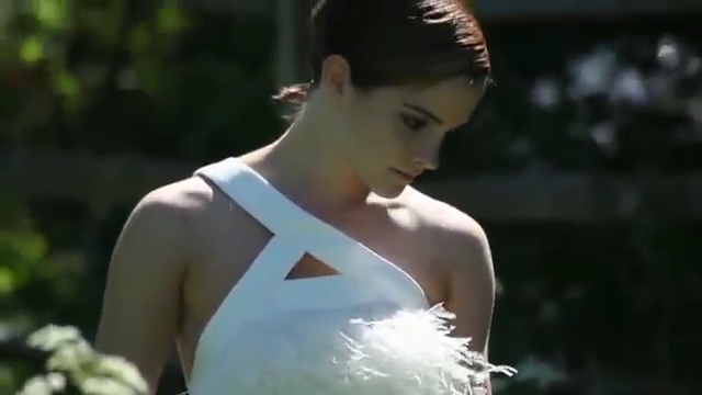 EmmaWatsonFan-nl_2011HarpersBazaar0066.jpg