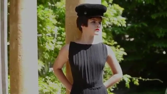 EmmaWatsonFan-nl_2011HarpersBazaar0115.jpg